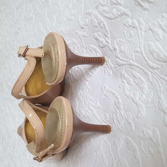 Calvin Klein Heels - Picture 5 of 10